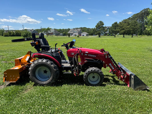 Solis H24+ W/ 5' Box Blade