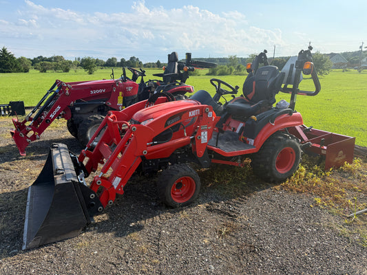 Kioti CS2220 W/ 4' Box Blade